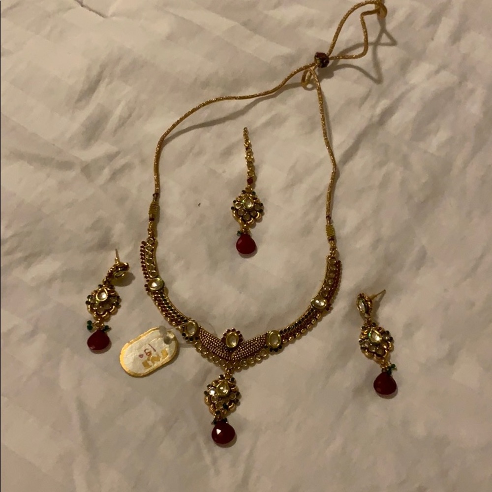 Indian necklace/Bollywood necklace